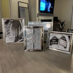 Elegant Silver Picture Frame Set